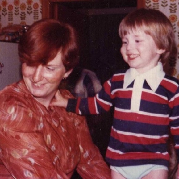 Meet your Posher, Chris - Picture 1 of 1